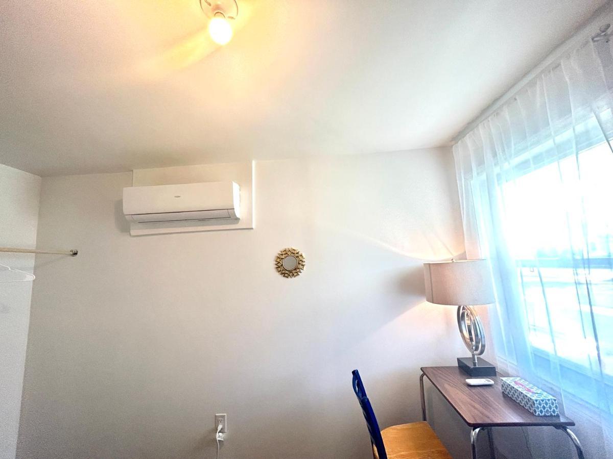 Aubin Paradise Housing Γουίντσορ Εξωτερικό φωτογραφία